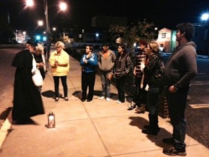 Guide Lee Griscom spins a tale during Ghost Tour Ocean City. 