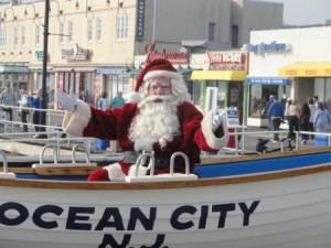Santa overdresses on a balmy December day in Ocean City.