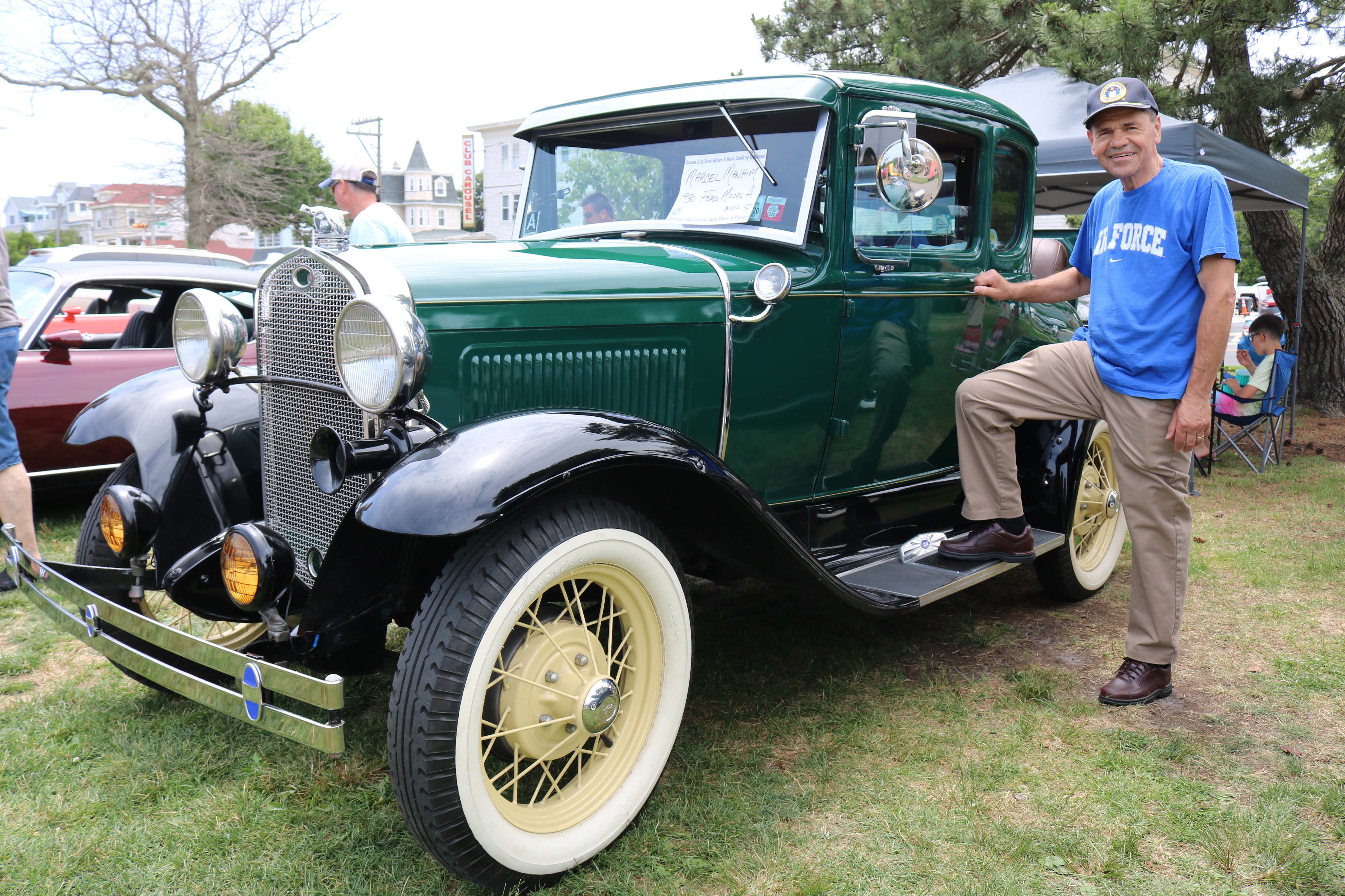 Vintage Car Show Gives Glimpse of History
